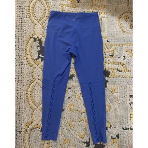 Betsey Johnson Blue Capris Size Small